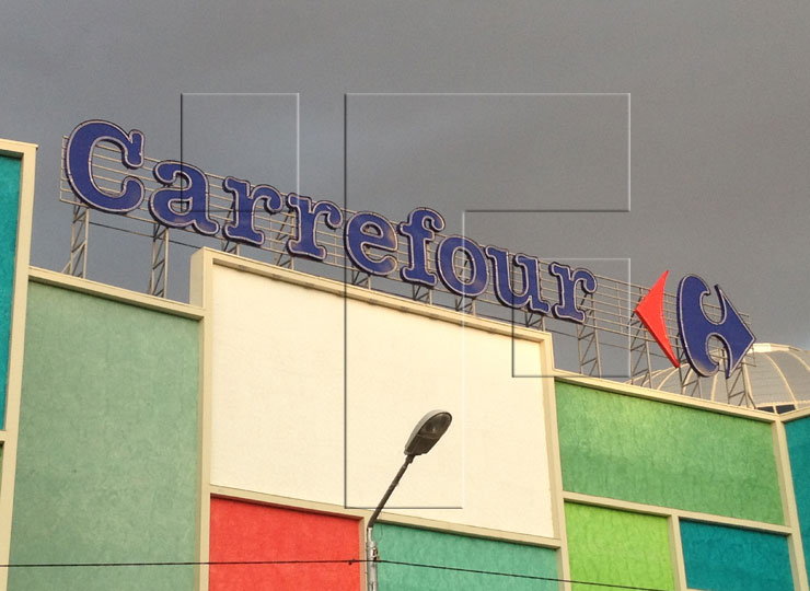 Carrefour Tiflis Çatı Reklamı