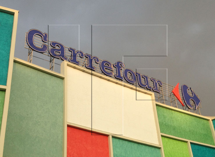 Carrefour Tiflis Çatı Reklamı