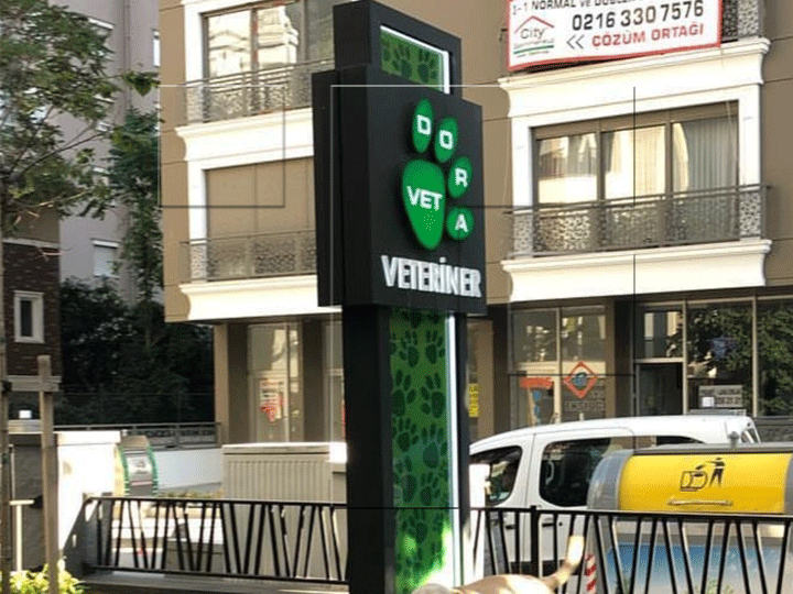 Vetdore Veteriner Totem