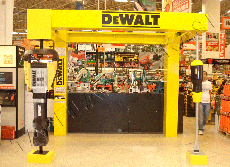 Dewalt Ürün Standı